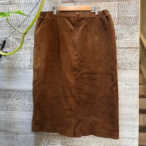 Higuchi Original | Long Suede Western Skijor Skirt - Women's LL/Medium, Brown